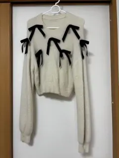 リボン装飾 ホワイト 長袖ニット