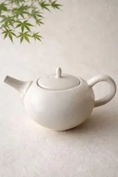 新品⭐️美濃焼 白釉ティーポット中 茶こし付き 紅茶 日本茶 中国茶 ウーロン茶