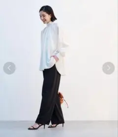 グリーンレーベルリラクシング　ボリュームスリーブハイネックブラウス