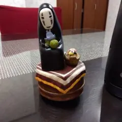 ジブリ 千と千尋の神隠し あみものカオナシ オルゴール 置物 - メルカリ
