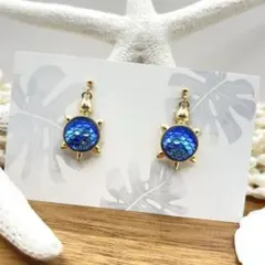 016 ホヌ ピアス（ マーメイド ブルー お守りハンドメイド ）