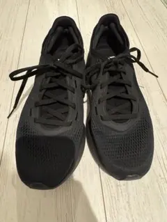 adidas トレッドフロー ランニング　シューズ 25.5cm