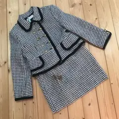 120サイズ　女の子スーツ　難あり