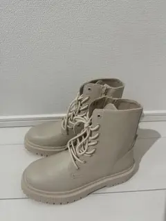 ZARA レースアップ ブーツ ラバーソール