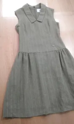 ルネ　リネン混　ノースリーブ襟付きフレアワンピース　カーキ　ストライプ　36