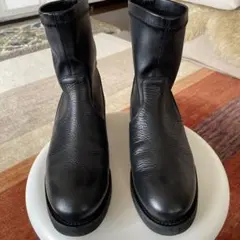 ブラックレザー サイドゴアブーツ