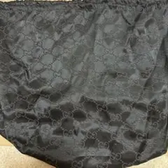 GUCCI ブラック ナイロン GGパターン
