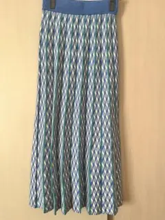 Item thumbnail for item e434bfdf-7be2-4558-a419-0a7b7d58a31a