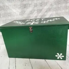 花の木号様！！緑色の花柄金属ポスト 鍵付き - メルカリ