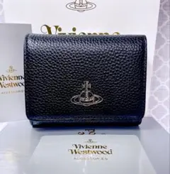 【最新✨️ショッパー付】新品 ヴィヴィアン・ウエストウッド　黒