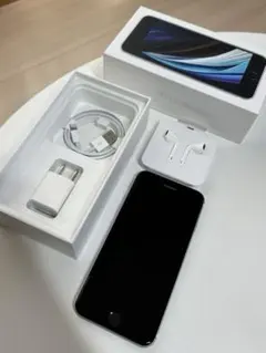 iPhone SE（第2世代）64GB ホワイト 本体