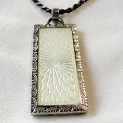 Item thumbnail for item 4713eea6-260e-4bfe-a057-7b1d0e73a633