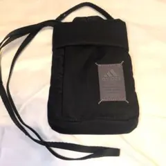 adidas スマホ ショルダーバッグ
