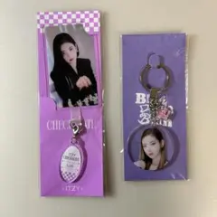 ITZY リア ポップアップストア キーホルダー - メルカリ