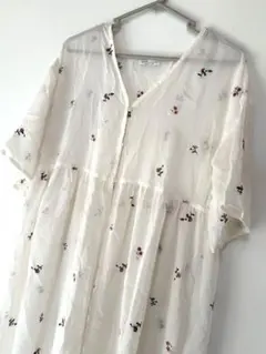 earth music&ecology ロングカーディガン　シースルー　花柄