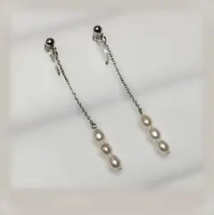 ★淡水真珠 バロック パール 3連パール ノンホールピアス シルバーカラー