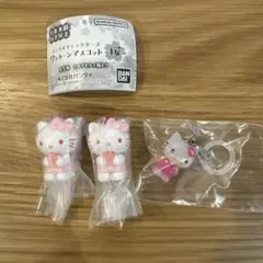 サンリオ　キティ　ワントーンマスコット桜　めじるしアクセサリー