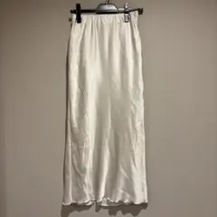 ホワイト サテンアイラインスカート S