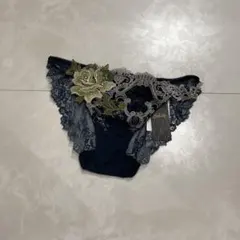 Item thumbnail for item 7d2f0024-4334-4d82-b7a5-128dede9ce2f