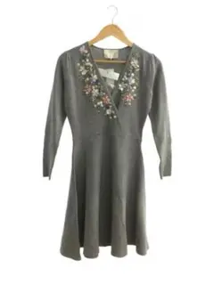 chesty⭐︎カシュクールフラワー刺繍ワンピース(新品タグ付き)