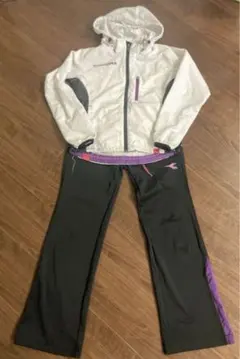 Item thumbnail for item e5bbfde7-5cc6-4826-b77a-b43818038921