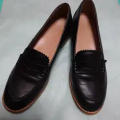 Item thumbnail for item ab49cbeb-3d4b-4b82-b2bb-72b5c7280082