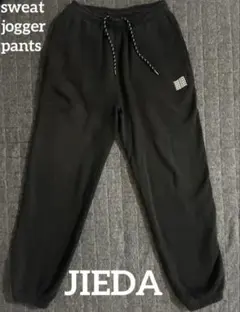 Item thumbnail for item 99d48b95-722b-4a42-8d19-f1756f2a5157