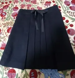 pour la frime シンプルな黒のスカート