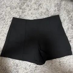 ショートパンツ