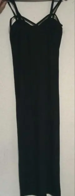ブラックキャミソールロングワンピース
