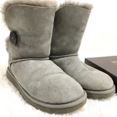 美品★UGG アグ　 ムートンブーツ　スエード　サイズ23.5 グレー
