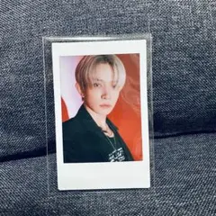 インスタントフォト ヒスン 赤