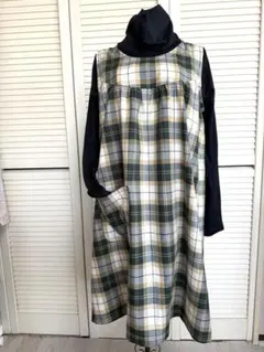 チェック柄エプロン（ポケット付き）チェニック丈