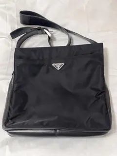 PRADA メンズ　ヴィンテージ　ショルダーバッグ ナイロン　レザー