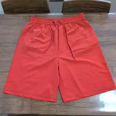 レッド ショートパンツ バックポケット付き　XLのサムネイル