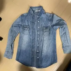 Item thumbnail for item c0fcf76a-19c8-48e9-9e7d-c36140dd1ae8