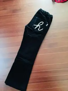 hush hushのコーデュロイ長ズボン