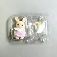 シルバニアファミリー 赤ちゃんケーキパーティシリーズ みるくウサギの赤ちゃん