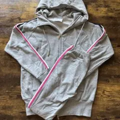 【Rady】美品☆レディ|セットアップ|グレー|ライン|刺繍|ピンク|S