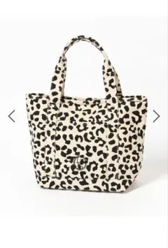 ヒョウ柄トートバッグ