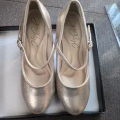 ゴールド ストラップ付き ハイヒール 約7 cmヒール