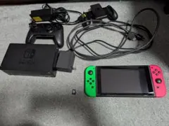 Nintendo Switch 本体 + 周辺機器