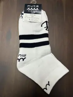 Item thumbnail for item 57cfe27a-d6ef-481f-a0e5-f62a816c2d30