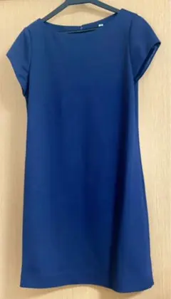 ユニクロ　ワンピース　ミニ丈　無地　ネイビー