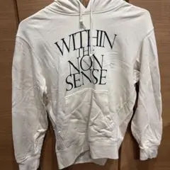 UNIQLO プリント入りフード付きパーカー M ホワイト