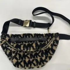 MICHAEL KORS ボア ボディバッグ ウエストポーチ