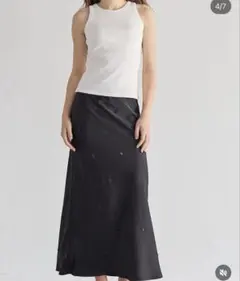 FLOWER BIJOU SATIN SKIRTのサムネイル