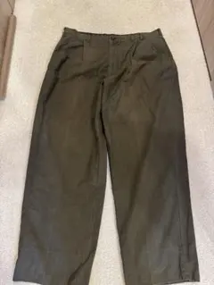 パパス　Papas オリーブ色 ワイドフィット チノパン コットンパンツ　XLのサムネイル