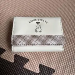 LOVETOXIC 三つ折り財布 くまモチーフ