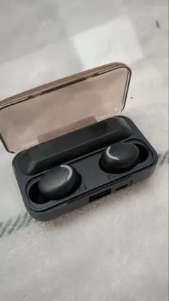 グレー ワイヤレスイヤホン USB-C充電
